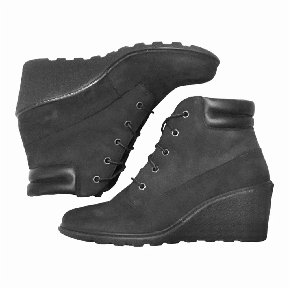 Timberland ‘Amston’ Black Leather Lace-up Lug Sole Wedge Heel Boots Size: 9.5